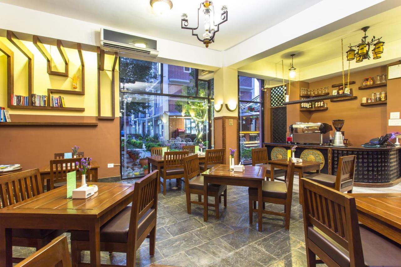 Hotel Yukhang Kathmandu Esterno foto